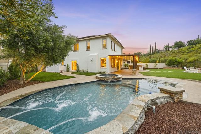 34189 Hourglass St, Temecula CA: https://media.crmls.org/mediaz/62b0c10a-bac4-496f-b708-0f0d8bb7be6f.jpg