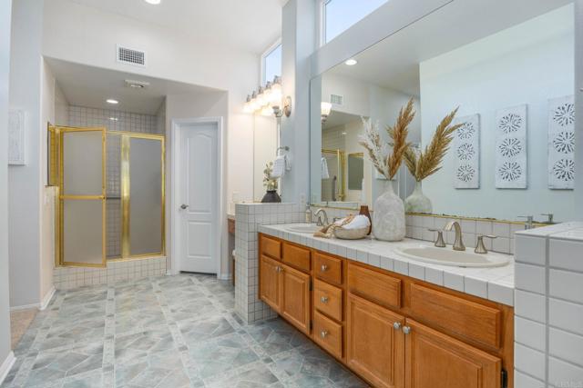 Detail Gallery Image 20 of 38 For 1911 La Subida Way, San Marcos,  CA 92078 - 3 Beds | 2 Baths