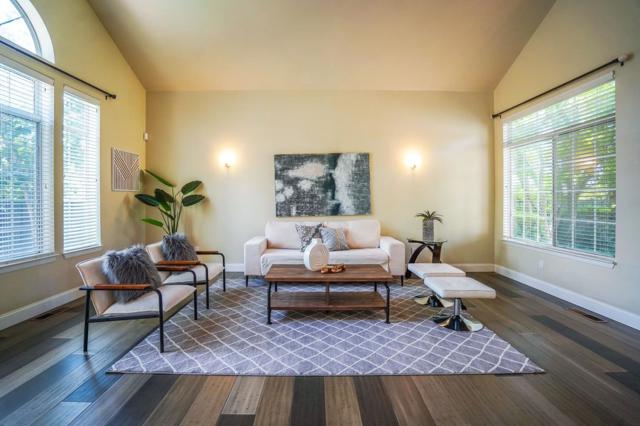 3287 Edinburgh Drive, Livermore CA: https://media.crmls.org/mediaz/62b1f0da-b49b-4ec1-8085-1fb246550e4b.jpg