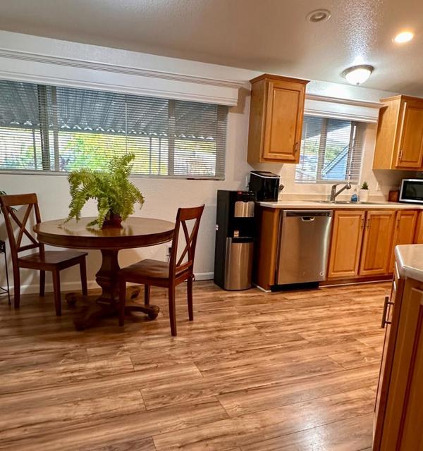 1900 California Highway 1, Moss Landing CA: https://media.crmls.org/mediaz/62b22c7b-e410-4171-968d-4468f642299a.jpg