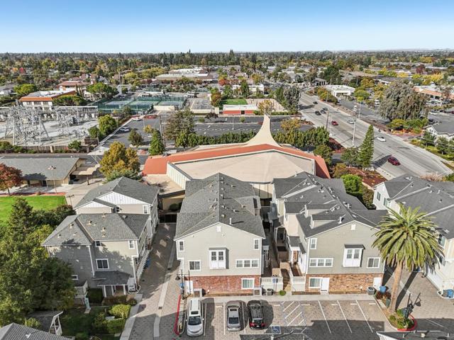 10837 N Stelling Road, Cupertino CA: https://media.crmls.org/mediaz/62b2ffb2-8641-4563-84ab-163a1160f3f0.jpg