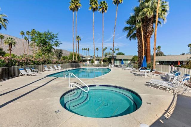 1711 Grand Bahama Drive W, Palm Springs, CA 92264