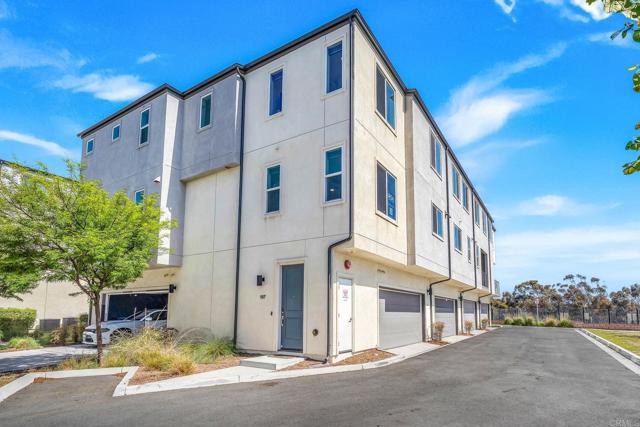 Detail Gallery Image 1 of 1 For 5252 Beachfront Cove St #197,  San Diego,  CA 92154 - 2 Beds | 2/1 Baths
