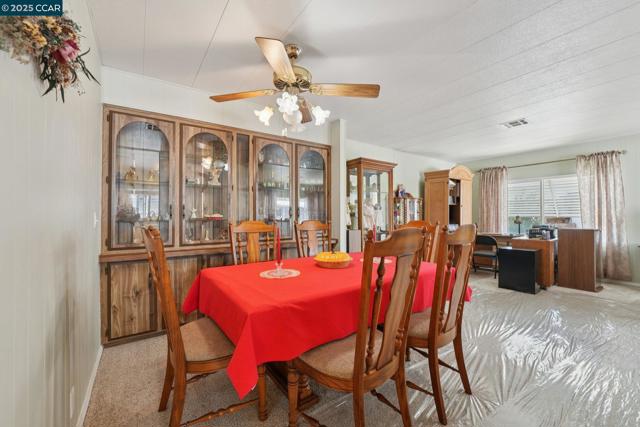 327 La Vina, Pacheco CA: https://media.crmls.org/mediaz/62b5037b-8000-44ad-8f9c-e707d211fa7c.jpg