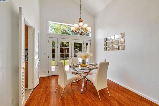 840 Menay Dr, Tracy CA: https://media.crmls.org/mediaz/62b51a9a-fa57-44d7-980b-03c8df26f5b4.jpg