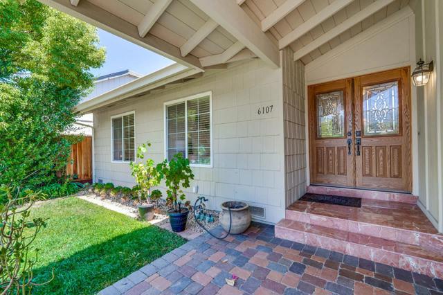 6107 Paso Los Cerritos, San Jose CA: https://media.crmls.org/mediaz/62b61b47-c540-43f2-8245-21d0e350976d.jpg