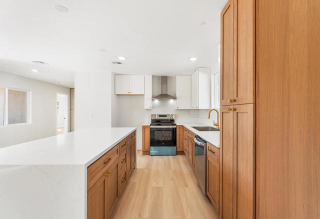 86101 Corte Olivia, Coachella CA: https://media.crmls.org/mediaz/62b71573-efde-4754-8cf4-b8908c2acaa7.jpg