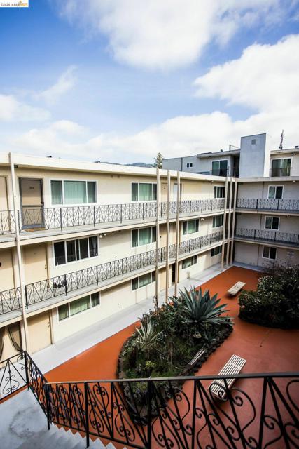 Image 8 of 42 For 3525 Dimond  