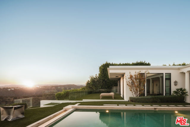 5 Bed Home for Sale in Beverly Hills, California