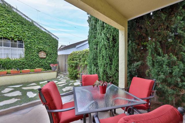 Detail Gallery Image 51 of 60 For 332 D Ave, Coronado,  CA 92118 - 3 Beds | 2 Baths