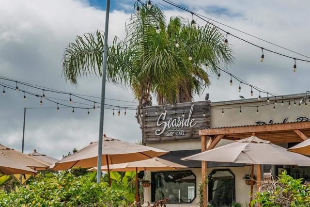 1041 Van Nuys St, San Diego CA: https://media.crmls.org/mediaz/62b79347-b514-4430-8b56-800da65e3b54.jpg