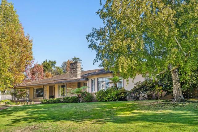 1735 Crockett Lane, Hillsborough CA: https://media.crmls.org/mediaz/62bc0760-513e-4b83-a011-8b785b8ec185.jpg