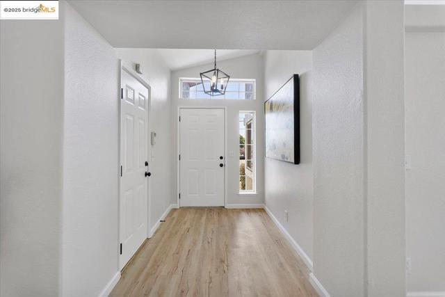 33526 4th ST, Union City CA: https://media.crmls.org/mediaz/62bc9dc0-c34a-46cc-b413-d1d7f05883eb.jpg