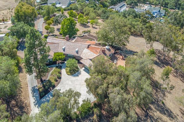 145 Yucca Road, Fallbrook CA: https://media.crmls.org/mediaz/62bd71fd-f6b7-4e44-867d-a234ef65b8ca.jpg