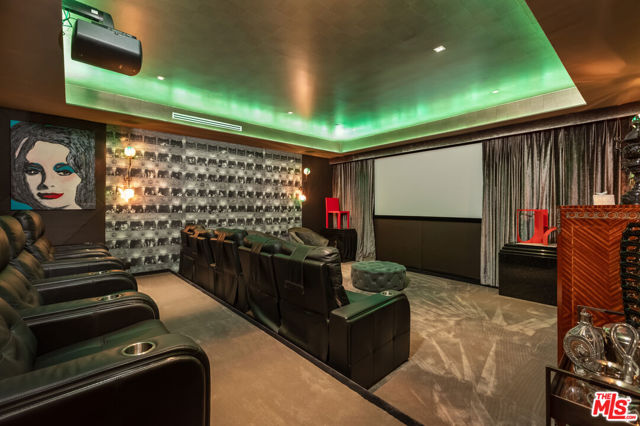 Image 40 of 53 For 809 Rexford Drive