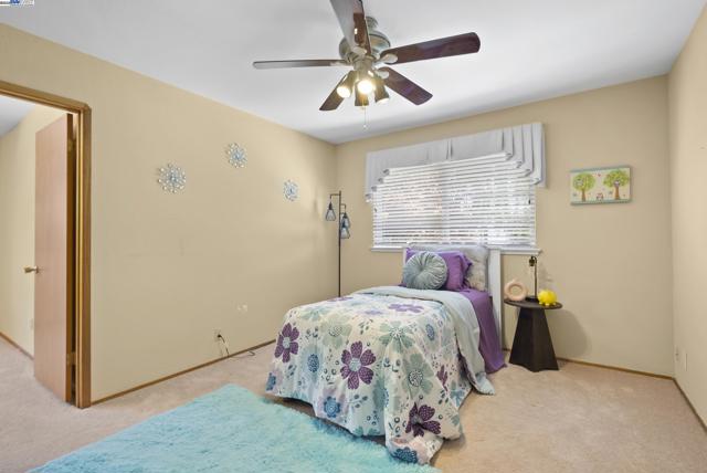 4301 Norris Rd, Fremont CA: https://media.crmls.org/mediaz/62bfbbe6-9637-4d21-bc79-e1390c2d571b.jpg