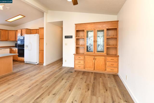 1840 Paris Ln, Antioch CA: https://media.crmls.org/mediaz/62c05399-5b81-44e5-aa45-90c2b8f259dc.jpg
