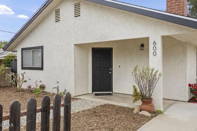 Detail Gallery Image 2 of 26 For 600 Good Hope St, Oak View,  CA 93022 - 2 Beds | 1 Baths