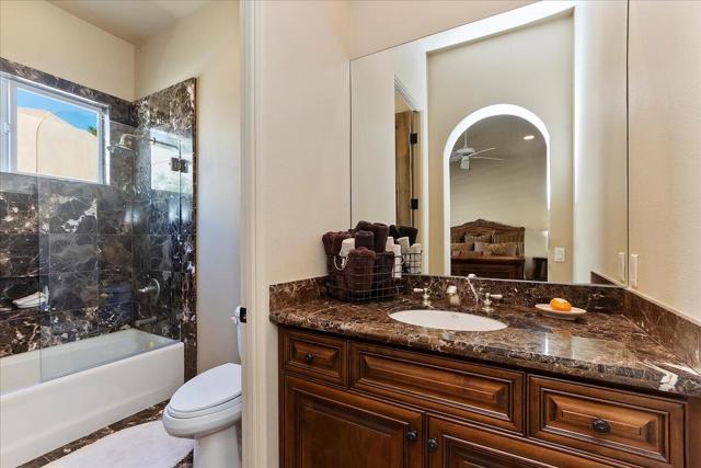 55830 Cherry Hills Drive, La Quinta CA: https://media.crmls.org/mediaz/62c0fb3d-3b80-488f-b75c-5f01fa09f02f.jpg