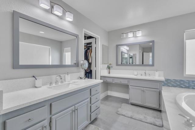 Image 31 of 40 For 10403 Valley Waters Drive