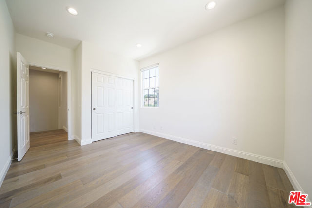 629 Milford Street, Los Angeles CA: https://media.crmls.org/mediaz/62c15f7b-7427-4019-b5a8-1daac7141664.jpg