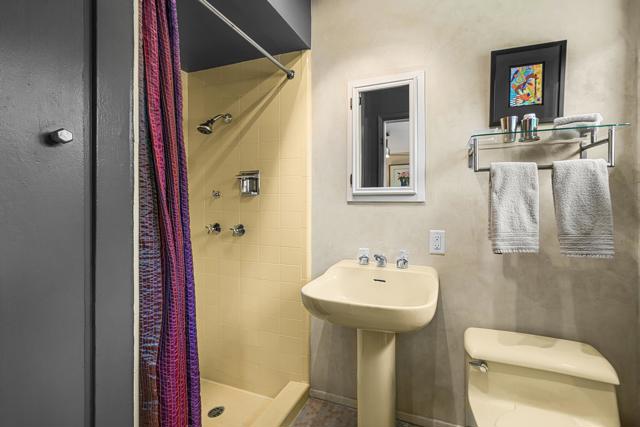1175 E Cactus Road, Palm Springs CA: https://media.crmls.org/mediaz/62c171de-e84c-4550-9585-9bb86e625384.jpg