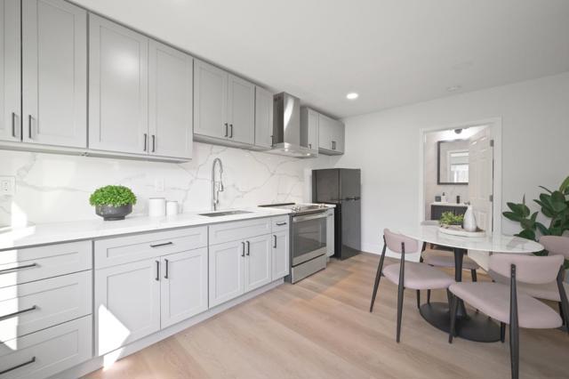 42758 Charleston Way, Fremont CA: https://media.crmls.org/mediaz/62c1d0f6-fefd-47f0-9852-366b72d54045.jpg