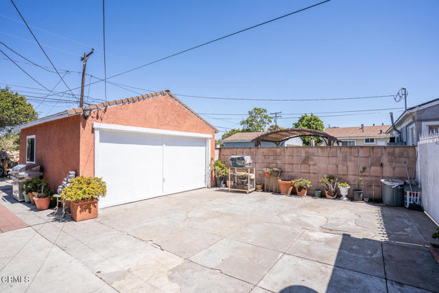 Detail Gallery Image 24 of 28 For 153 E Date Street St, Oxnard,  CA 93033 - 3 Beds | 1 Baths