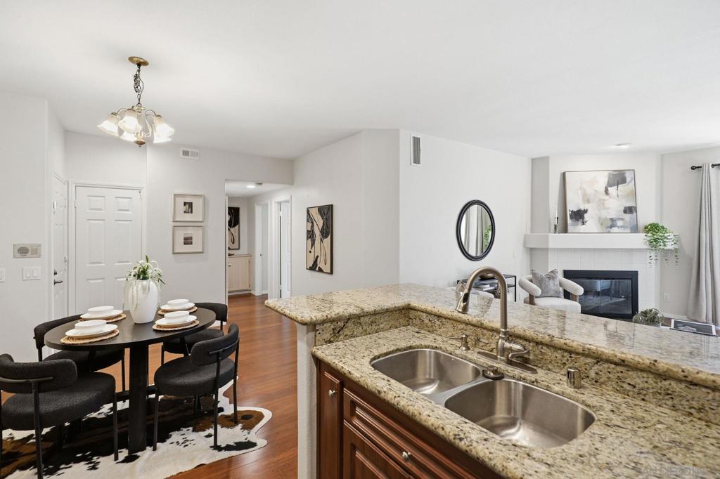 550 Camino De La Reina - photo 9