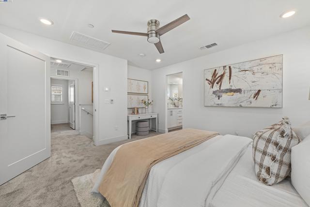 37456 Sand Drift Rd, Newark CA: https://media.crmls.org/mediaz/62c2b99e-15b3-4ccb-9e29-18cb14b0d9d4.jpg