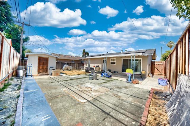3382 Mount Wilson Dr, San Jose CA: https://media.crmls.org/mediaz/62c4db04-e8ac-42cf-a361-b4fe044bdfc0.jpg