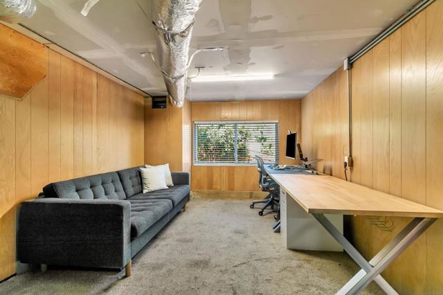 3300 Plateau Drive, Belmont CA: https://media.crmls.org/mediaz/62c53f9c-d92d-4a8f-8c7a-e3e9294e57fe.jpg