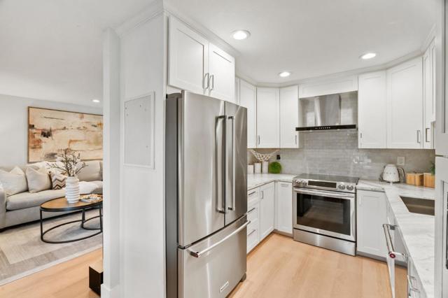 766 Pollard Road, Los Gatos CA: https://media.crmls.org/mediaz/62c62e27-ae4e-4e17-b331-2bfca050c069.jpg