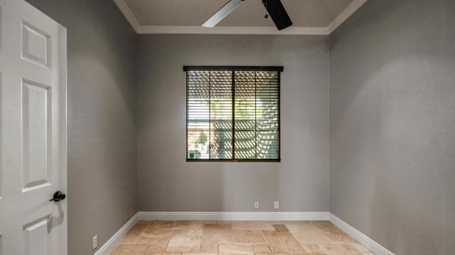 79925 Corte Calero, La Quinta CA: https://media.crmls.org/mediaz/62c6d402-3c62-499a-adca-d1f52172a562.jpg