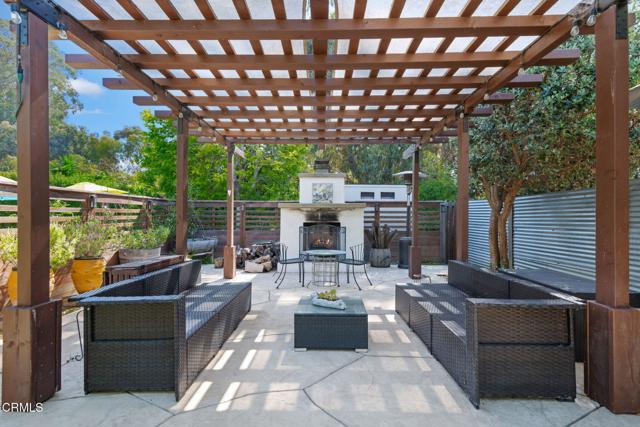 Detail Gallery Image 32 of 59 For 246 Crestwood Ave, Ventura,  CA 93003 - 4 Beds | 2/1 Baths