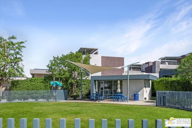 431 Suave Lane, Palm Springs, CA 92262