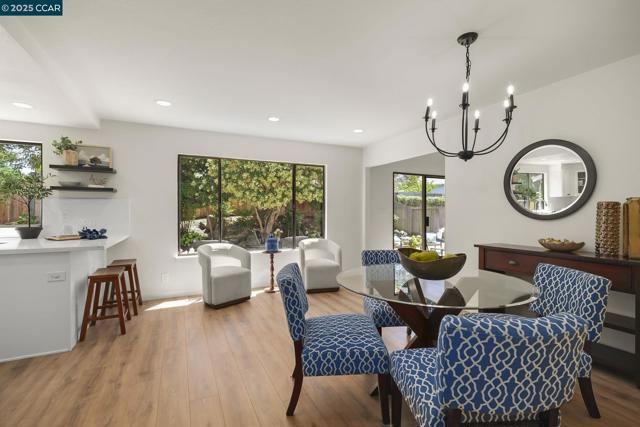 169 Castleton Court, San Ramon CA: https://media.crmls.org/mediaz/62caff52-9195-4d02-9544-2d03cb071898.jpg