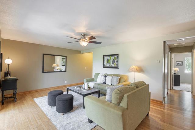 900 Cambridge Drive, Benicia CA: https://media.crmls.org/mediaz/62cb28f9-b572-4424-accc-90f05f2a432d.jpg