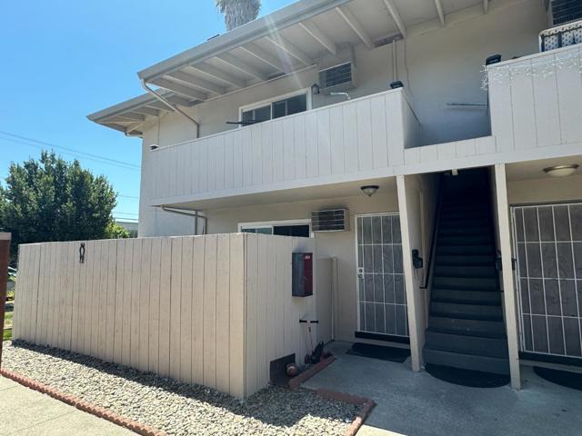 775 E Duane Avenue, Sunnyvale CA: https://media.crmls.org/mediaz/62ccdc0b-6b9d-4e1d-8114-9fa5d90888df.jpg