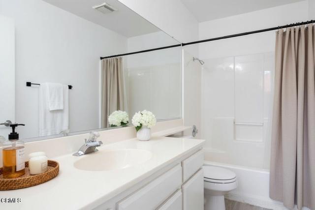 168 Courtyard Drive, Port Hueneme CA: https://media.crmls.org/mediaz/62cd82c3-9430-43e7-b049-e2e523a96006.jpg