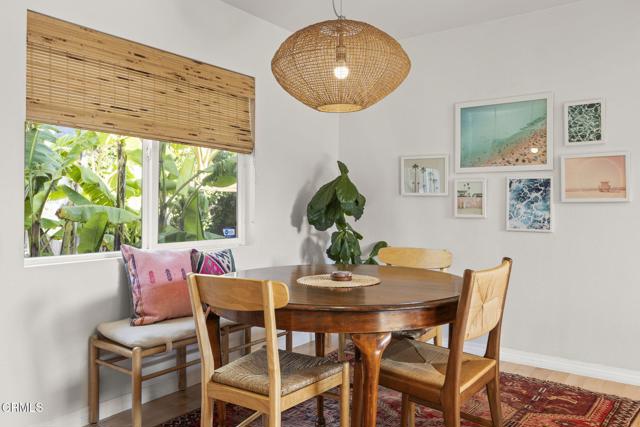 1727 San Nicholas Street, Ventura CA: https://media.crmls.org/mediaz/62ce5a4f-5015-4ec8-a971-40c8dac318d1.jpg