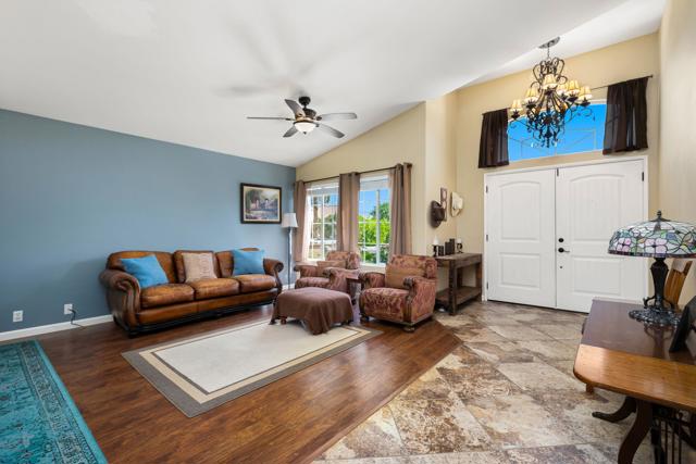 45315 Coldbrook Lane, La Quinta CA: https://media.crmls.org/mediaz/62ceeda0-c927-41a4-b341-828d54f2bfa5.jpg