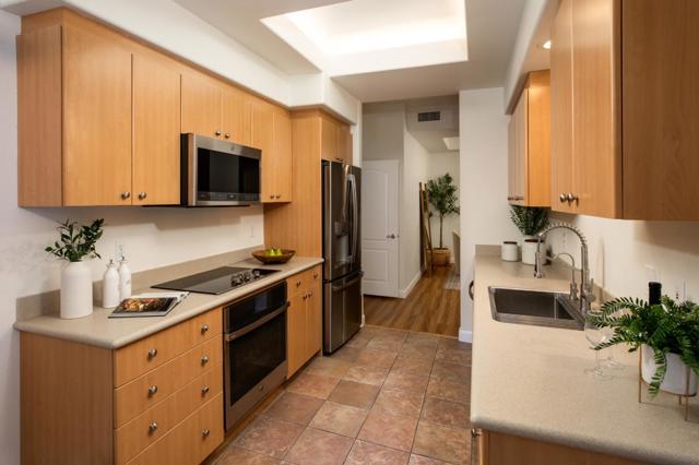 130 E San Fernando Street, San Jose CA: https://media.crmls.org/mediaz/62cf22d1-5ccf-4e2a-a185-622a9cea6baf.jpg