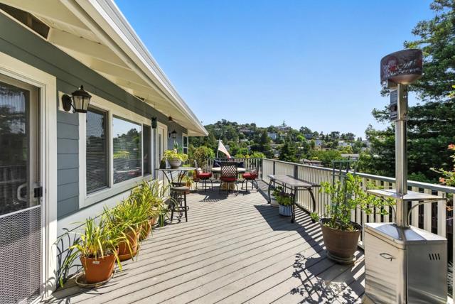 87 Exeter Avenue, San Carlos CA: https://media.crmls.org/mediaz/62cf2ce5-3e36-4aca-93da-596c3af79380.jpg