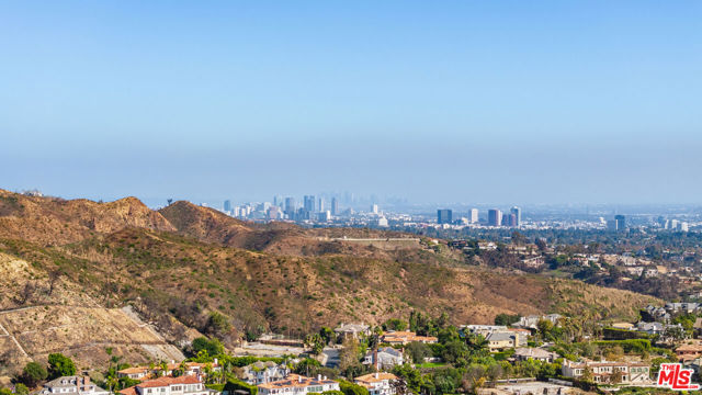 Drew Fenton | 16638 Charmel Lane Pacific Palisades CA | MLS: 7475847 Drew Fenton | 16638 Charmel Lane Pacific Palisades CA | MLS: 7475847