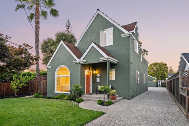 16717 Shannon Road, Los Gatos CA: https://media.crmls.org/mediaz/62cf8b9e-f4ff-4512-9227-f36ed004ff02.jpg