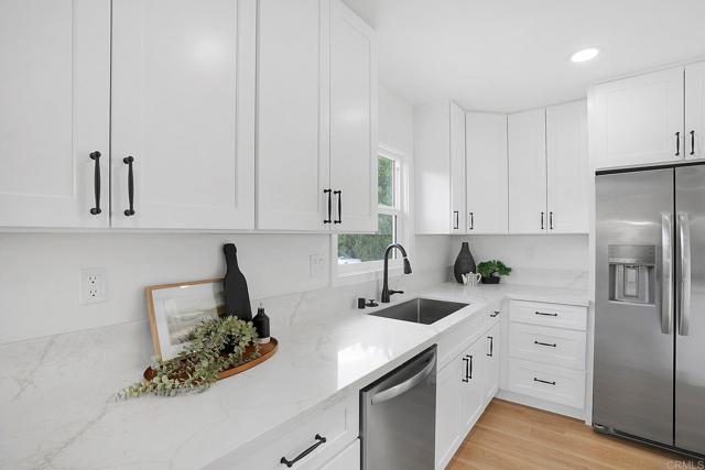 Detail Gallery Image 12 of 32 For 5648 Hamill Ave, San Diego,  CA 92120 - 3 Beds | 2 Baths