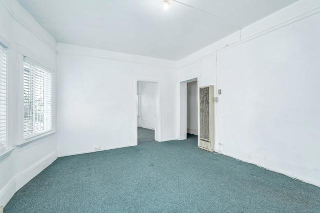 2737 12th Avenue, Oakland CA: https://media.crmls.org/mediaz/62d02e8c-fb15-4e67-a0ef-0f01788a831a.jpg