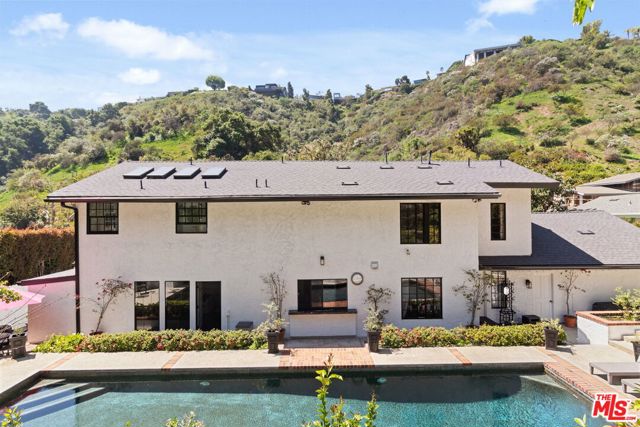 Drew Fenton | 1060 Chantilly Road Los Angeles CA | MLS: 7138387