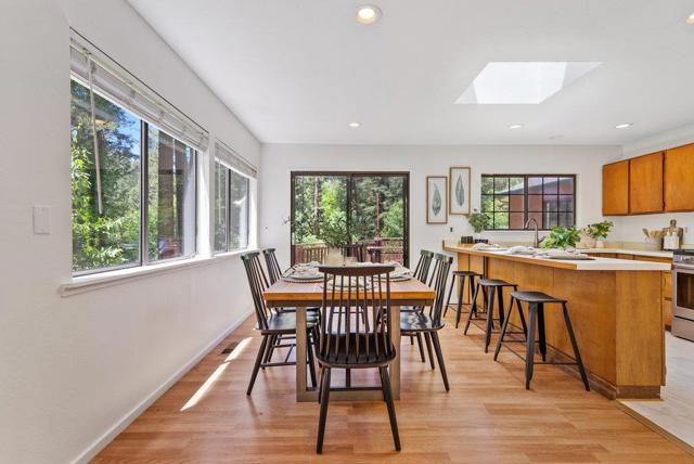 1116 Lakeside Drive, Felton CA: https://media.crmls.org/mediaz/62d16908-1f0f-4c4e-97b7-2c21eab49722.jpg